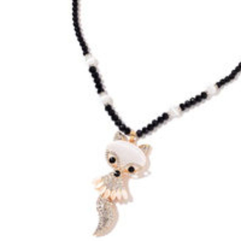 Cats Eye and Austrian Crystal Necklace.